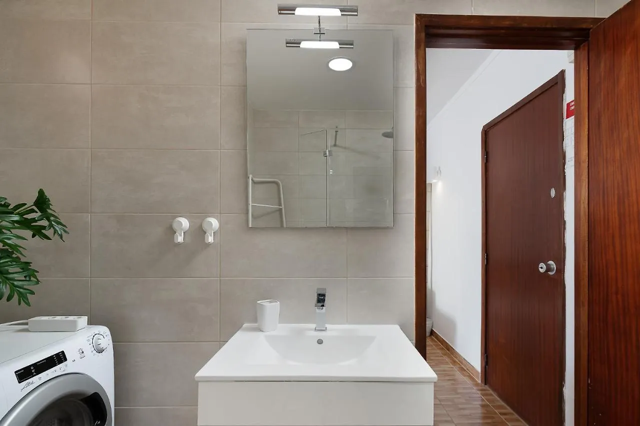 Praia Da Rocha Apartment By Lovelystay Portimao